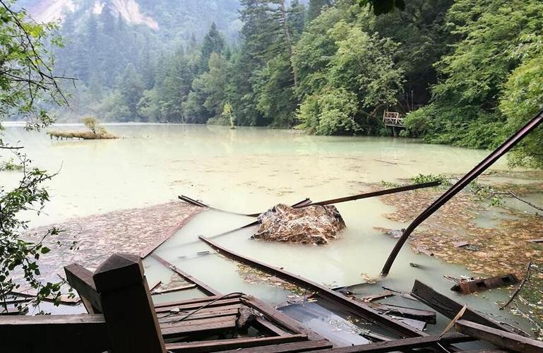 四川九寨沟地震_四川九寨沟地震事件