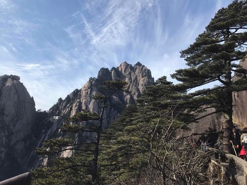 黄山二日游不住山上_黄山旅游攻略二日游山上住一晚